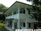 Black and white bungalows, Singapore  Jan 2003